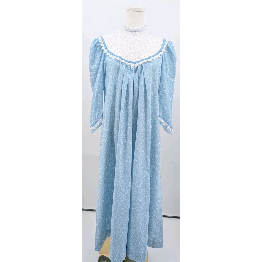 Vtg Liberty House Honolulu Nightgown Muumuu Size 10 Blue Floral Lace High Collar